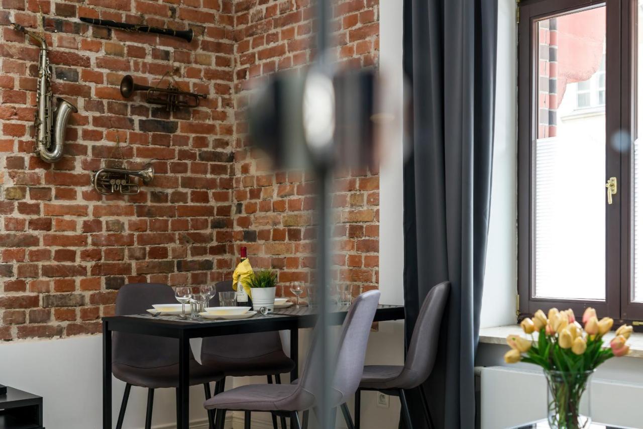 Apartments City Center Saint Wojciech By Renters Poznań Esterno foto