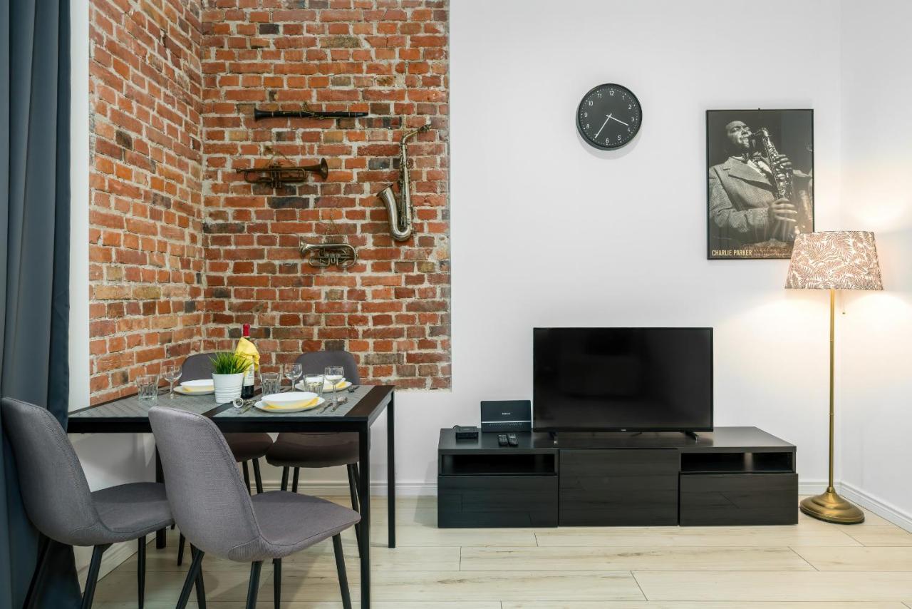 Apartments City Center Saint Wojciech By Renters Poznań Esterno foto
