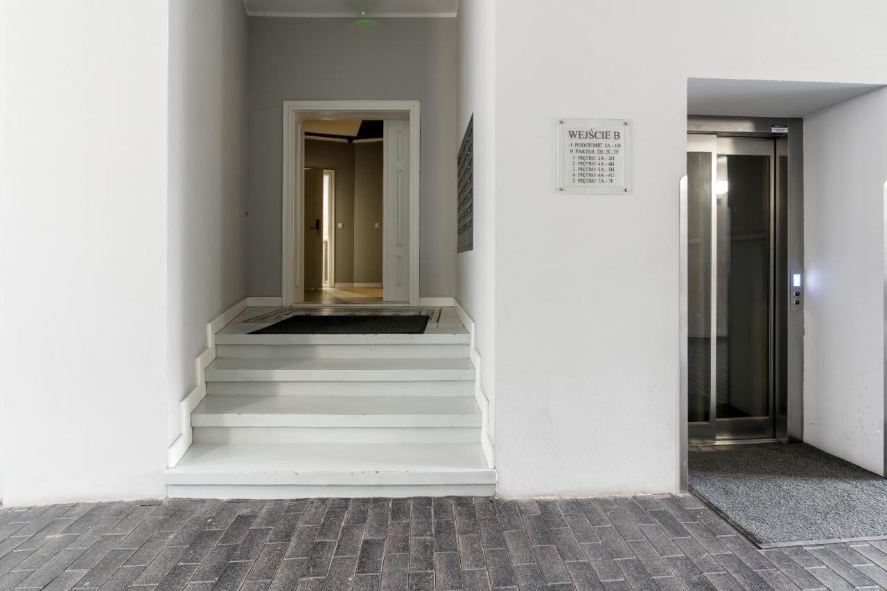 Apartments City Center Saint Wojciech By Renters Poznań Esterno foto