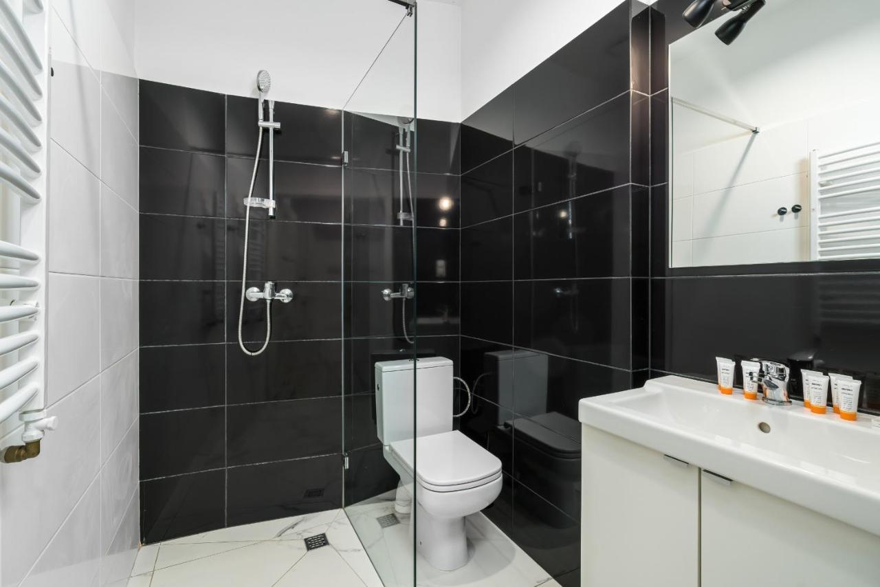 Apartments City Center Saint Wojciech By Renters Poznań Esterno foto