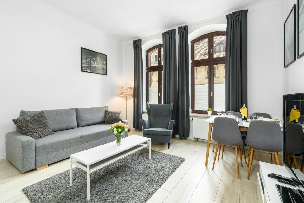 Apartments City Center Saint Wojciech By Renters Poznań Esterno foto